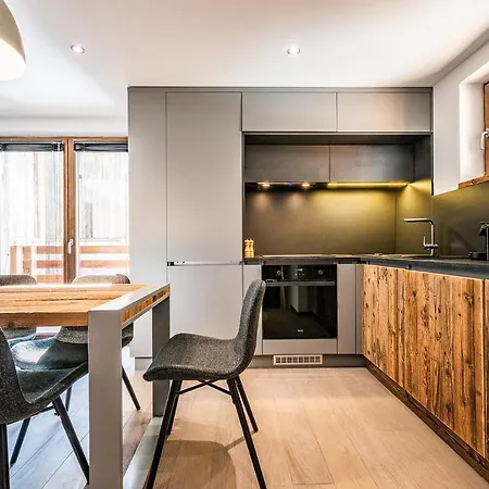 Badi Argentiere - By Emerald Chalet Chamonix Mont Blanc